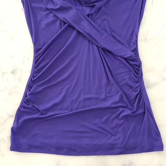 NWT. Express Rayon/Spandex Long sleeveless top with front design. - Picture 4 of 4